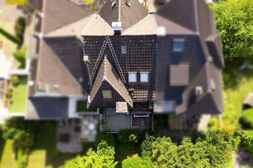 Vogelperspektive - 7 Zimmer Reihenmittelhaus zum Kaufen in Bochum