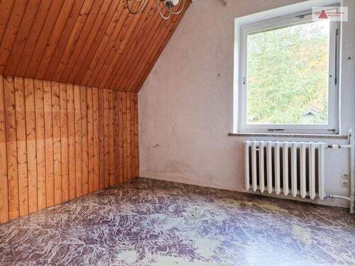 1.OG Schlafzimmer1 - 