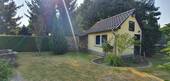 30 Gartenhaus mit Wiese.jpg - 