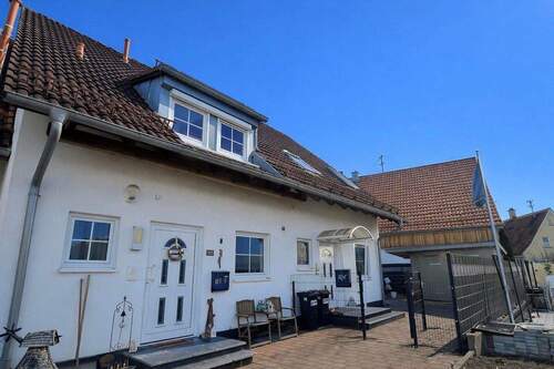 Außenansicht - ***Gemütliches Reihenmittelhaus in Altenstadt***