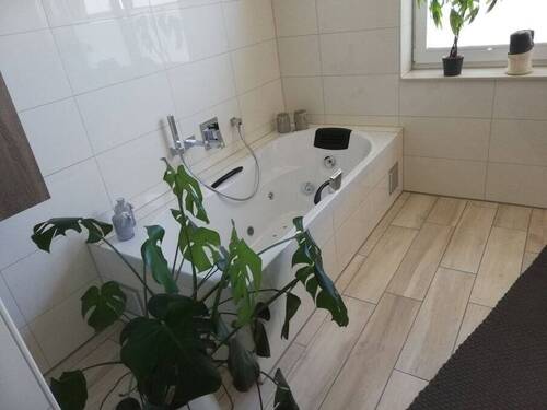 25dde9c8-b491-48c3-a7ec-f9efeabdbaad.jpg - 