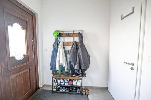 Flur EG - 3 Zimmer Etagenwohnung zur Miete in Bremervörde