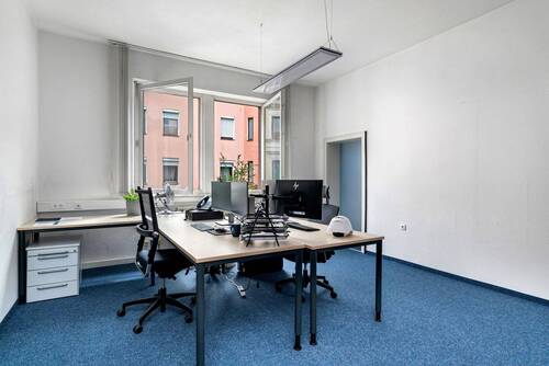Gewerbeeinheit Straubing Büro - 6 Zimmer Etagenwohnung in Straubing