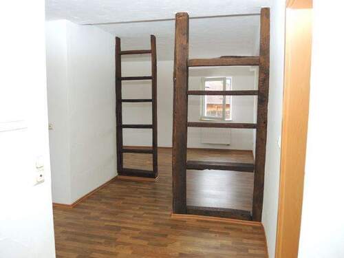 Flur / Richtung Wohnzimmer - 4 Zimmer Etagenwohnung in Bad Brückenau