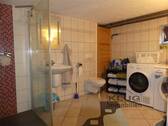 Hauswirtschaftsraum mit Dusche - 