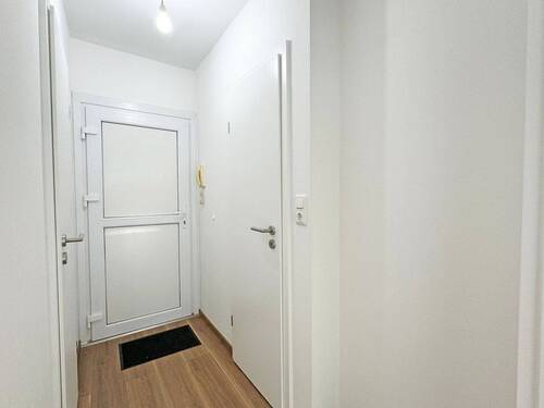 Flur - Etagenwohnung mit 32,00 m² in Bremen zum Kaufen