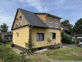 Hausansicht vom Garten - 5 Zimmer Einfamilienhaus zum Kaufen in Neuenhagen