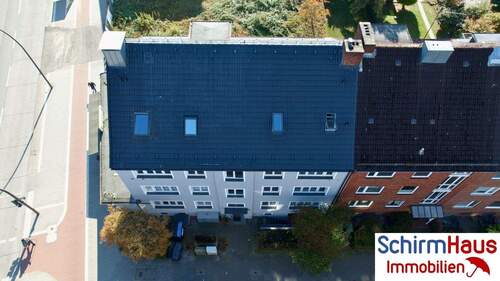 Sicht von Oben - Mehrfamilienhaus, Wohnhaus in Hamburg zum Kaufen