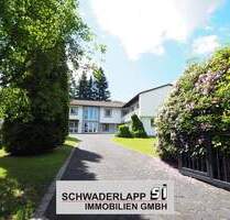 Viel Platz zum Leben - Großzügiges Anwesen auf 2.300 m² Parkgrundstück - Ransbach-Baumbach