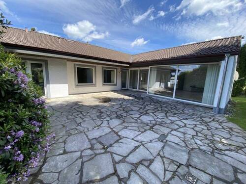 Frontansicht - Einfamilienhaus mit 245,00 m&sup2; in Ransbach-Baumbach zum Kaufen