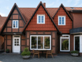 Frontansicht außen - ***Reihenmittelhaus am Gänsemarkt in Diepholz - 2-Zimmer-Wohnung mit Keller***