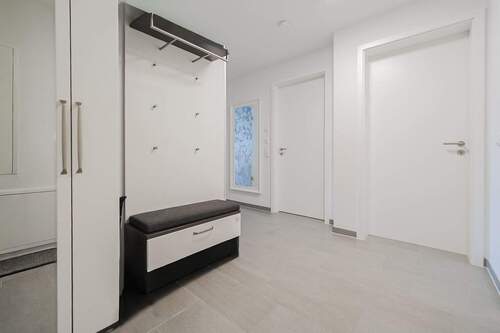 Eingangsbereich - 3 Zimmer Etagenwohnung zum Kaufen in Fürth