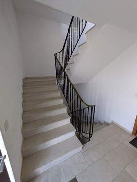 Bild 4 - Mehrfamilienhaus, Wohnhaus mit 339,00 m&sup2; in Kelheim zum Kaufen