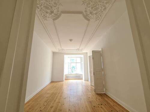 lichtdurchflutete Zimmer - 3 Zimmer Etagenwohnung zur Miete in Berlin