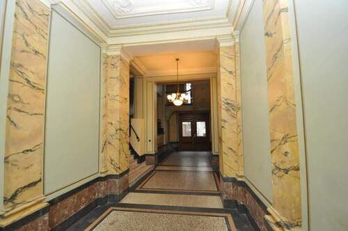 hochwertig und hell - 