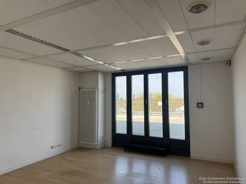 Büro mit Zugang DT - 