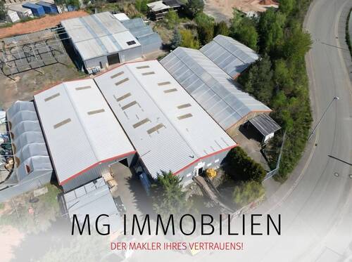 Gewerbehallen Luftaufnahme - MG - Ramstein: Gewerbefläche mit modernen Lagerhallen