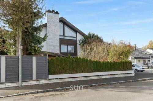 Ostseite - FAMILIENTRAUM. GRÜN. RÜHIG. - Reiheneckhaus in Ulm-Unterweiler mit Pool und großem Garten!
