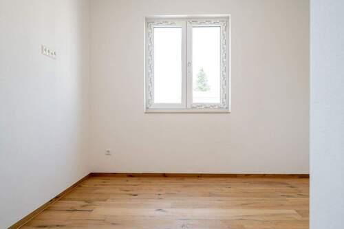 Bild 3 - 4 Zimmer Doppelhaushälfte in Aufhausen