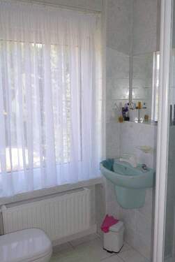 Gäste-WC WE im Obergeschoss - 