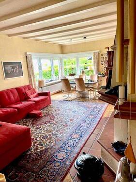 Blick in das Wohn-und Esszimmer - Mehrfamilienhaus, Wohnhaus mit 250,00 m² in Saarbrücken zum Kaufen