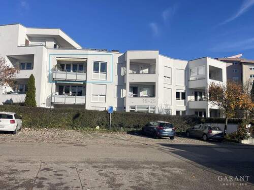 Ansicht-Balkonseite - 3 Zimmer Etagenwohnung zur Miete in Hemmingen