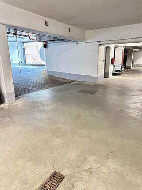 Tiefgarage - 