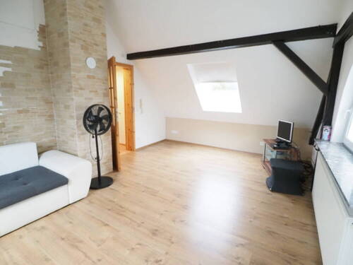 Studiozimmer DG Altbau - 