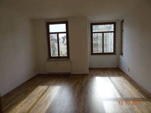 Wohnzimmer - 3-Zimmer-Whg. im 2.OG, Laminat in Gera-Untermhaus