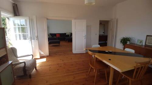 Zimmer 2 - 