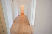 Flur - 3 Zimmer Etagenwohnung in Oberasbach