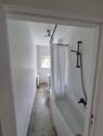 Bad mit Badewanne.JPG - 