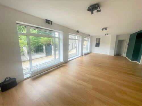 Ladeneinheit - Attraktive Ladeneinheit oder alternativ Wohnung in zentraler Lage im Stuttgarter Bohnenviertel