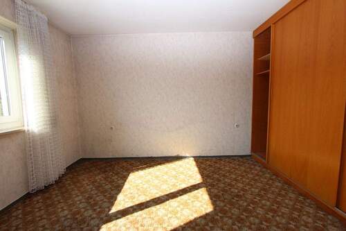 Zimmer 2 OG - 