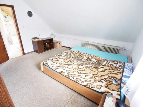 Schlafzimmer DG - 