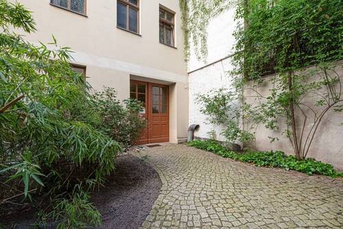 Innenhof2_1503 - 1 Zimmer Etagenwohnung in Berlin