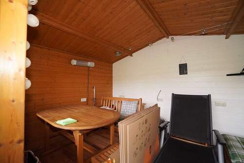 Gartenhäuschen von innen - 