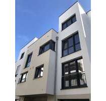 Beliebte Lage im Holbeinviertel + modernes Townhaus frei ab 1.11.2025 + top ausgestattet - Frankfurt am Main Sachsenhausen