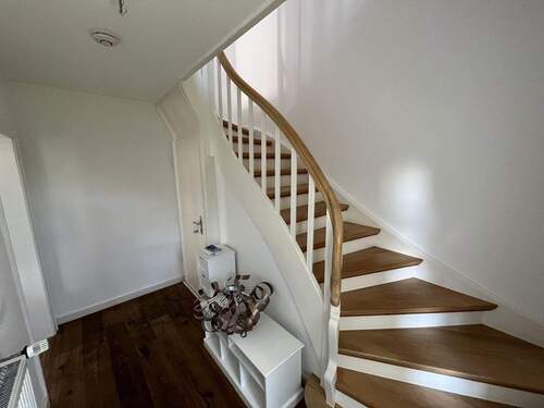 Diele - 6 Zimmer Einfamilienhaus in Burscheid