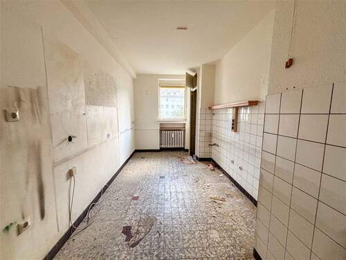 Kueche - 3 Zimmer Etagenwohnung in Düsseldorf