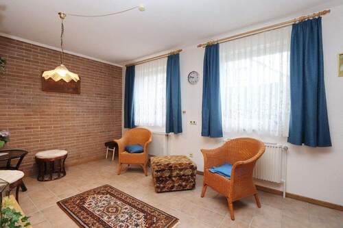 Zimmer Erdgeschoss - 