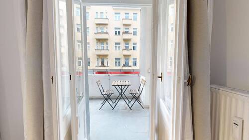 Loggia - 3 Zimmer Etagenwohnung zum Kaufen in Berlin