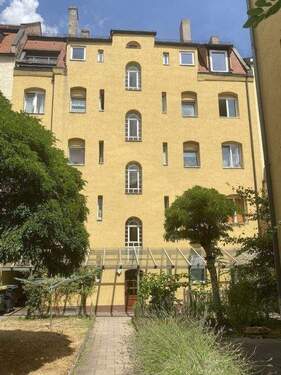 Rückansicht - Moderne 3-Zimmerwohnung - Frei ab 01.06.2026