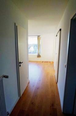 Flur zum Wohnzimmer - 