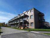 Hausansicht - ZUM 01.06.2026 - Geräumige 2-Zimmer-Wohnung im Wohnpark 'Pankebogen'