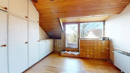 Zimmer IV Ansicht II - 