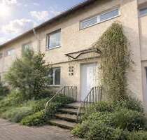 Sanierungsbedürftiges Einfamilienhaus in ruhiger Lage - Frankfurt am Main Eckenheim