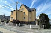 Ansicht Süd/Ost - 1 Zimmer Mehrfamilienhaus, Wohnhaus zum Kaufen in Sehmatal