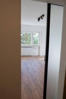 Blick in das Schlafzimmer - 