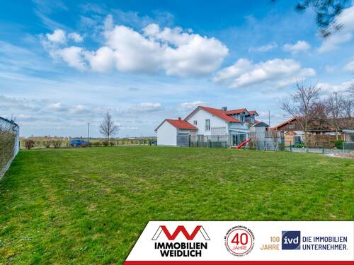 Blick von Süden - Baugrundstück für ein Einfamilienhaus zum Top-Preis